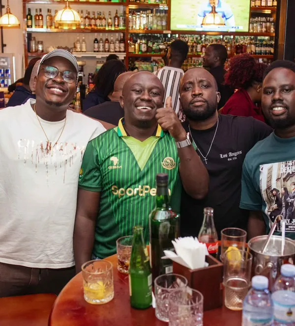 Old School Soiree celebrates its third anniversary on October 3 with a 90s-inspired night of throwback music, fashion and nostalgia at Coco Pool Bar.